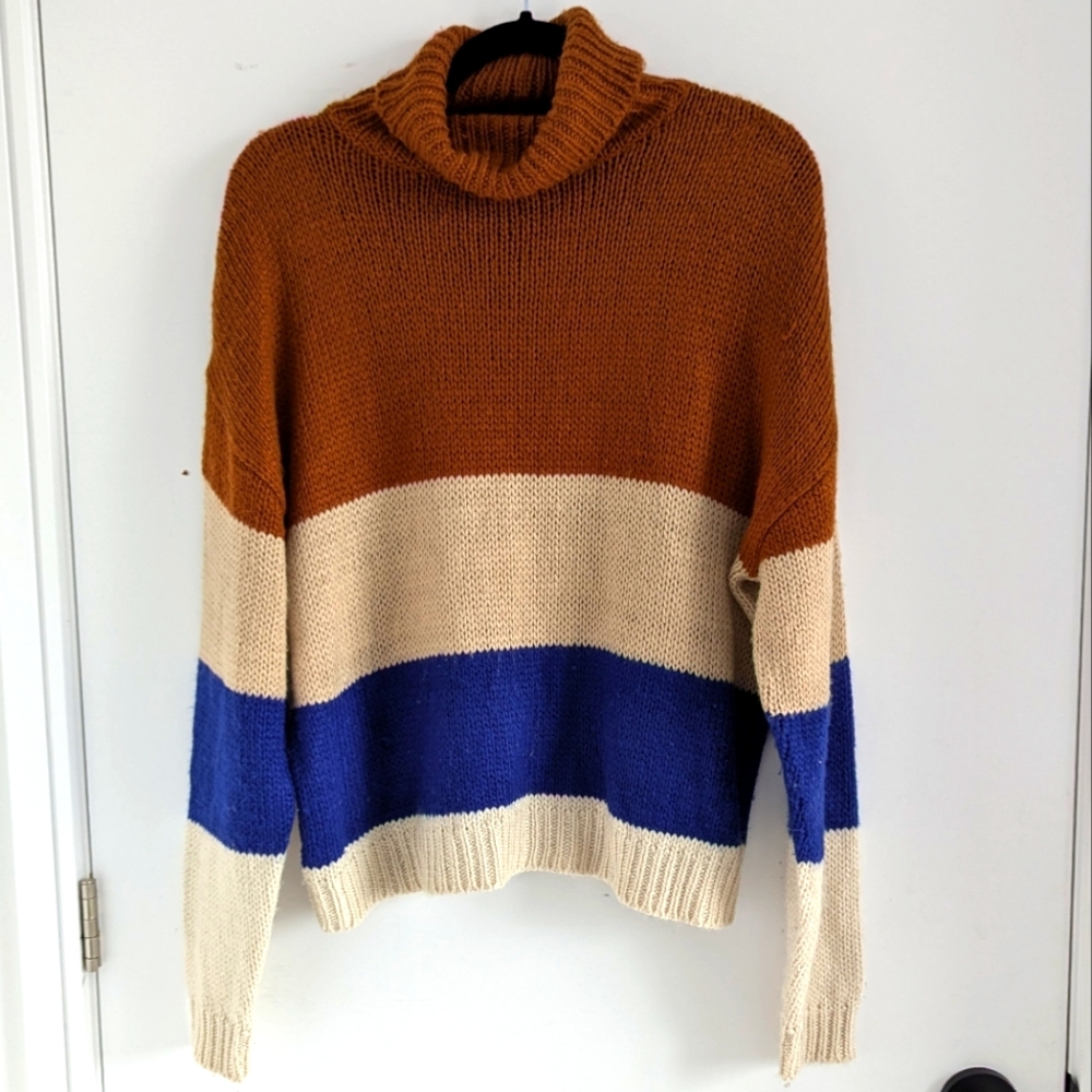 Suzy Shier Colorblock Turtleneck Sweater